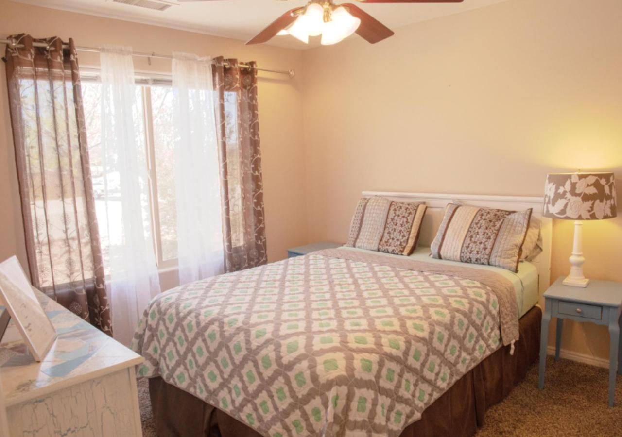 Lone Rock Retreat - 3-Bedroom Near Lake Powell 佩吉 外观 照片