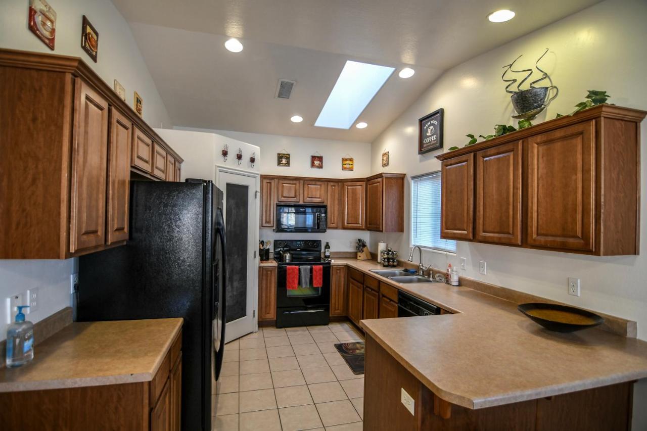 Lone Rock Retreat - 3-Bedroom Near Lake Powell 佩吉 外观 照片